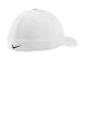 NKAA1860_White_Black